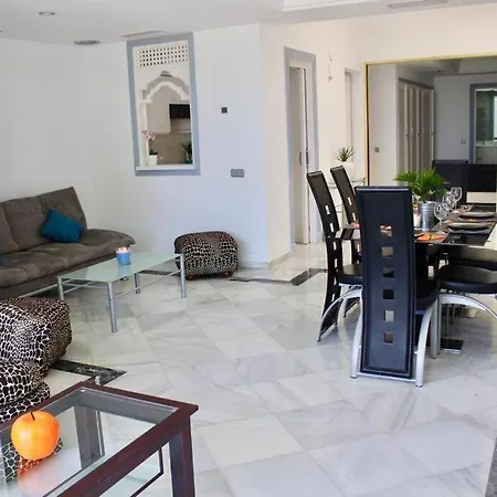 Puerto Banus Luxury Beachfront Apartment D Marbella Exterior foto