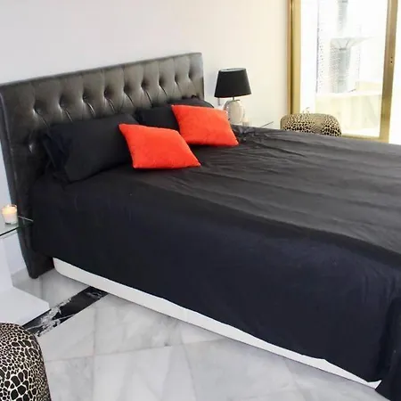 Puerto Banus Luxury Beachfront Apartment D Marbella Exterior foto
